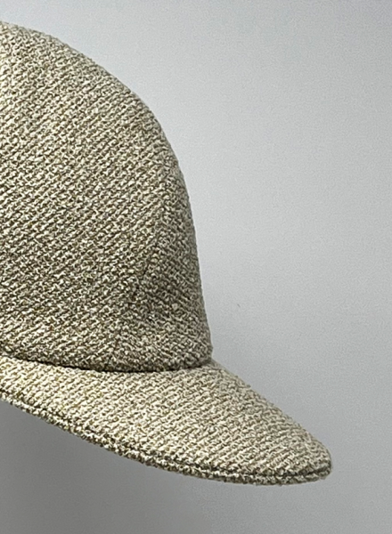 N°113_cap on hat rack_Le Panache Paris©