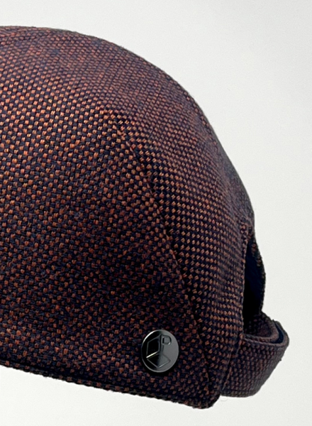 N°123_Cap on hat rack_Le Panache Paris©